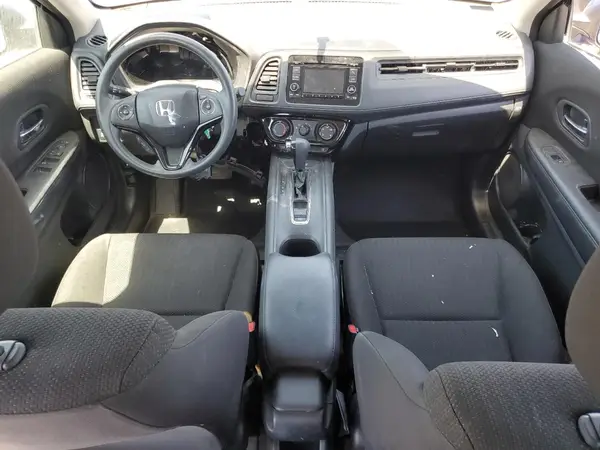 3CZRU6H39JM704218 2018 HONDA HR-V - Image 8