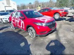 3CZRU6H39JM706261 2018 HONDA HR-V