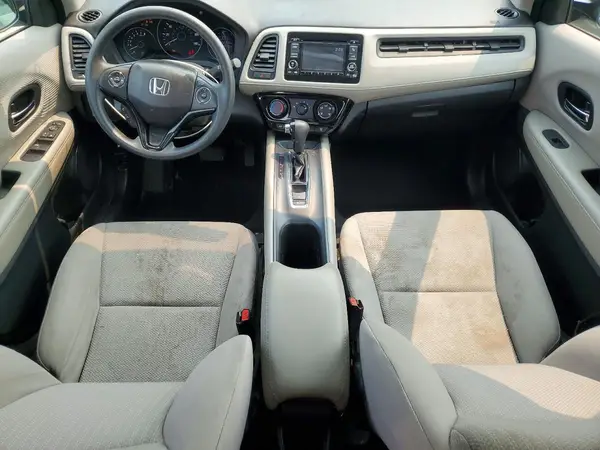 3CZRU6H39JM717924 2018 HONDA HR-V - Image 8