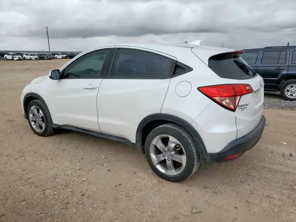 3CZRU6H39JM718247 2018 HONDA HR-V - Image 2