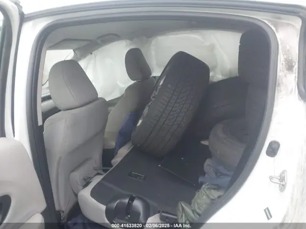 3CZRU6H39JM728289 2018 HONDA HR-V - Image 8
