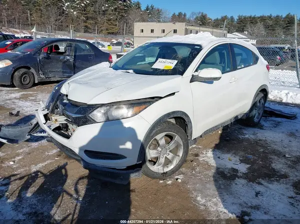 3CZRU6H39JM731595 2018 HONDA HR-V - Image 2