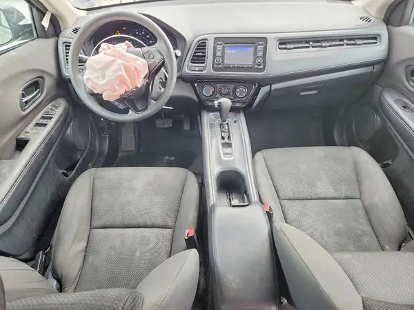 3CZRU6H39KG704008 2019 HONDA HR-V - Image 8