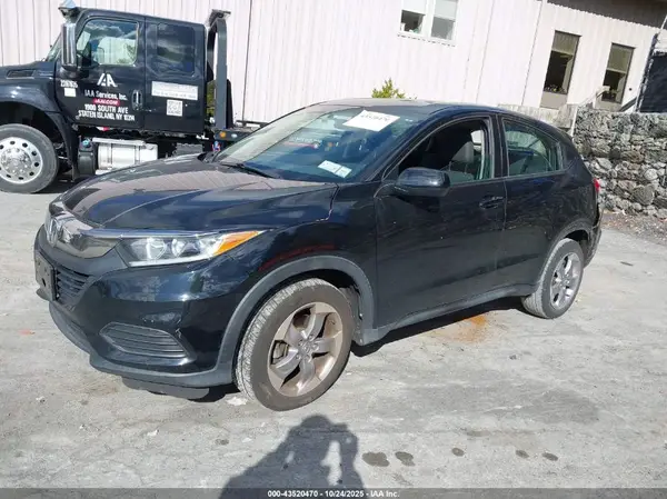 3CZRU6H39KG725733 2019 HONDA HR-V - Image 2