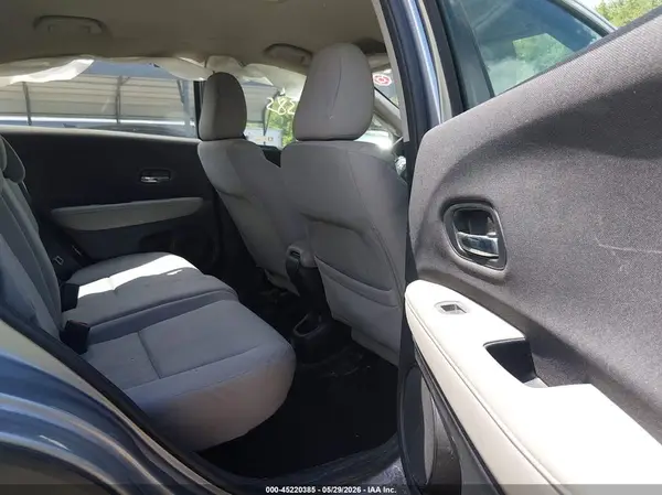 3CZRU6H39KG731712 2019 HONDA HR-V - Image 8