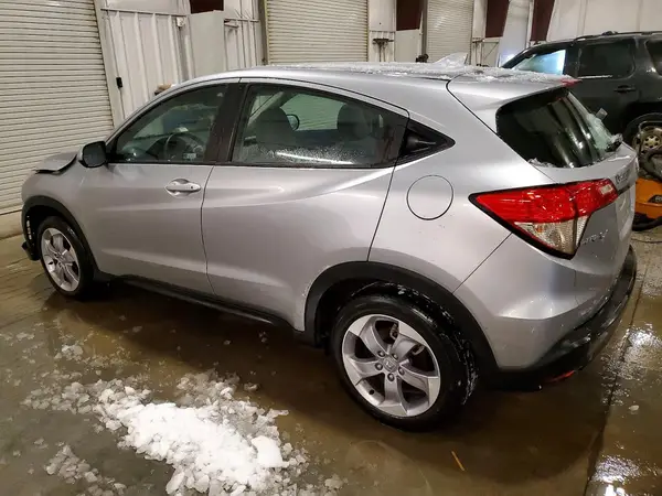 3CZRU6H39KG732424 2019 HONDA HR-V - Image 2