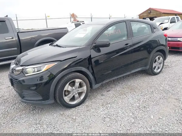 3CZRU6H39KG733735 2019 HONDA HR-V - Image 2