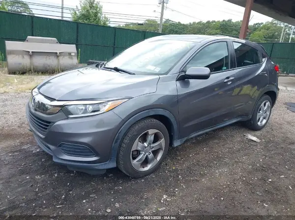 3CZRU6H39KM701885 2019 HONDA HR-V - Image 2