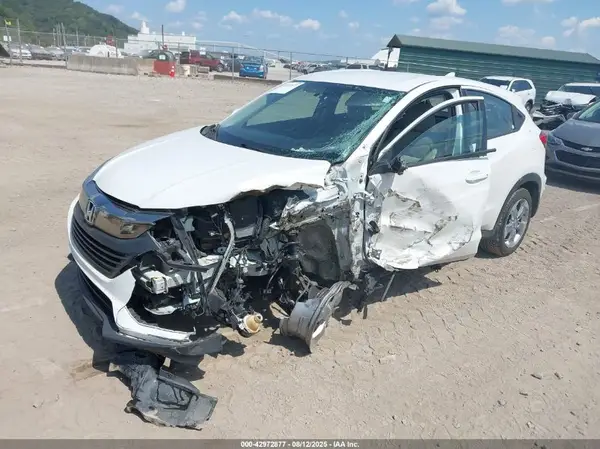 3CZRU6H39KM703619 2019 HONDA HR-V - Image 2