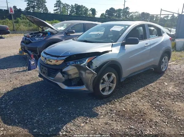 3CZRU6H39KM735700 2019 HONDA HR-V - Image 2