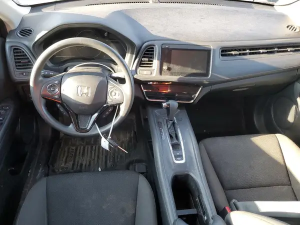 3CZRU6H39LM105712 2020 HONDA HR-V - Image 8