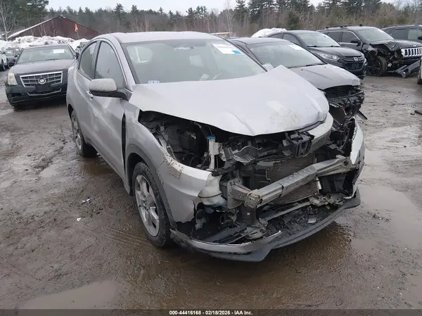 3CZRU6H39LM708563 2020 HONDA HR-V - Image 1