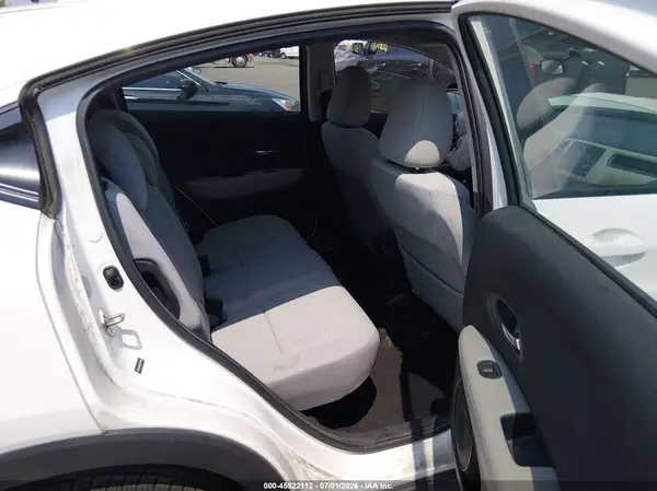 3CZRU6H39LM717683 2020 HONDA HR-V - Image 8