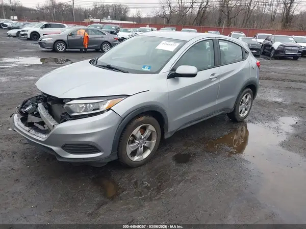 3CZRU6H39LM721913 2020 HONDA HR-V - Image 2