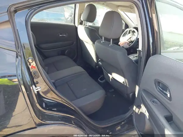 3CZRU6H39LM732121 2020 HONDA HR-V - Image 8
