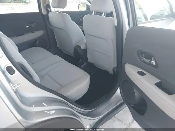 3CZRU6H39MM718253 2021 HONDA HR-V - Image 8