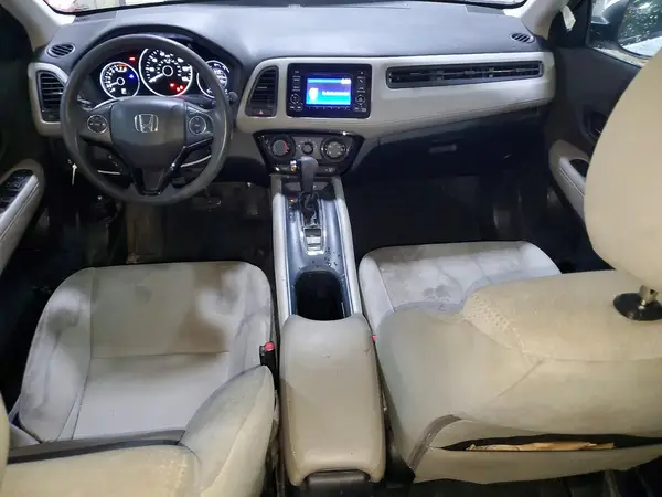 3CZRU6H39MM737563 2021 HONDA HR-V - Image 8