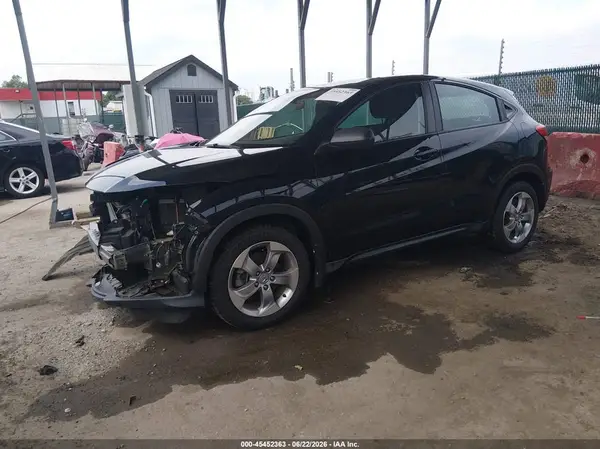 3CZRU6H39MM743900 2021 HONDA HR-V - Image 2
