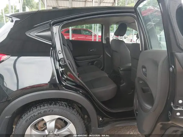 3CZRU6H39MM743900 2021 HONDA HR-V - Image 8