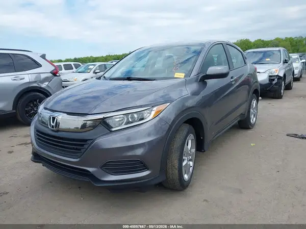3CZRU6H39MM746876 2021 HONDA HR-V - Image 2