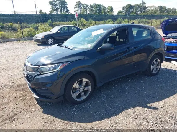 3CZRU6H39MM747235 2021 HONDA HR-V - Image 2