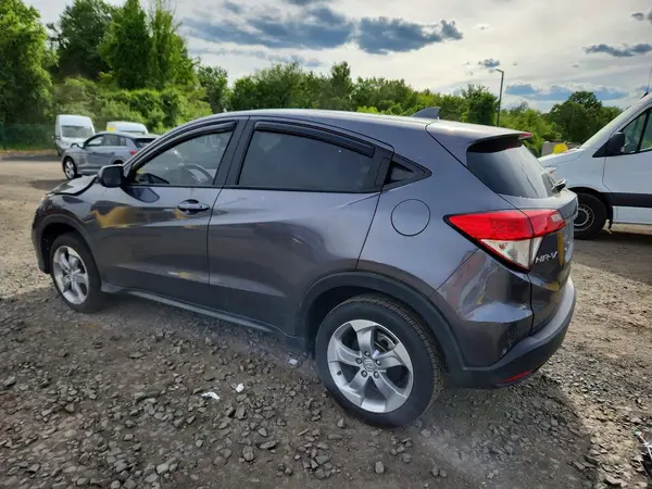 3CZRU6H39MM755254 2021 HONDA HR-V - Image 2