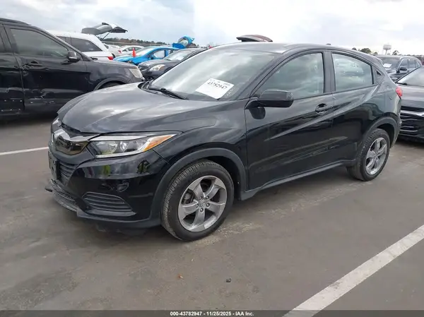 3CZRU6H39NM758236 2022 HONDA HR-V - Image 2