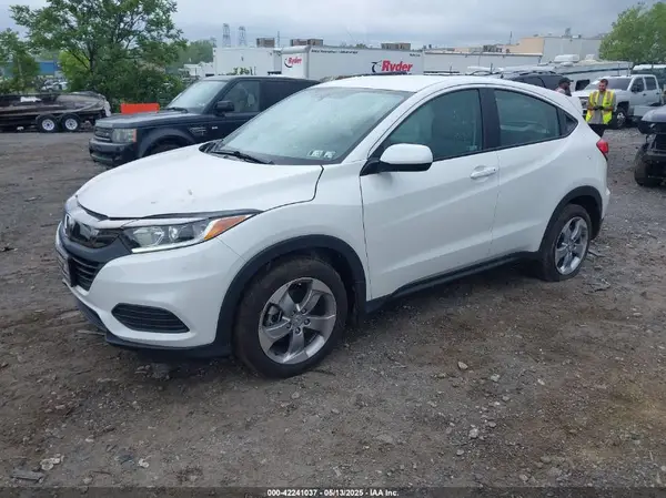3CZRU6H39NM762884 2022 HONDA HR-V - Image 2
