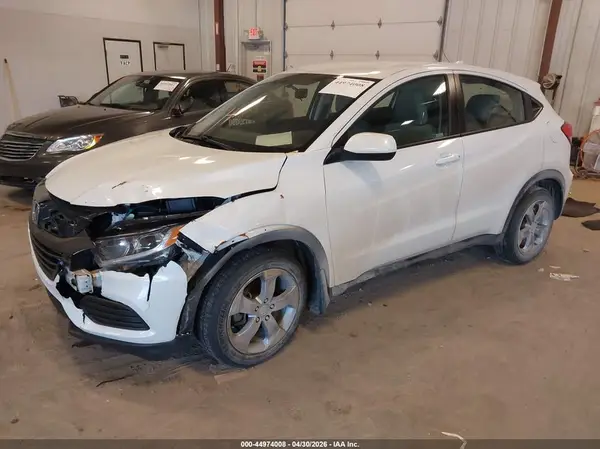 3CZRU6H39NM763002 2022 HONDA HR-V - Image 2