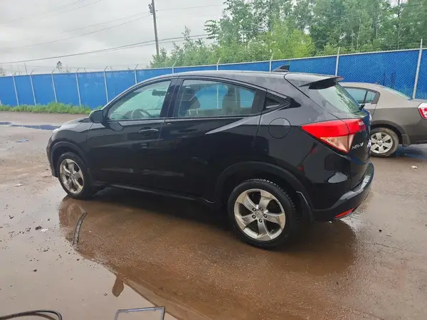 3CZRU6H3XGM115364 2016 HONDA HR-V - Image 2