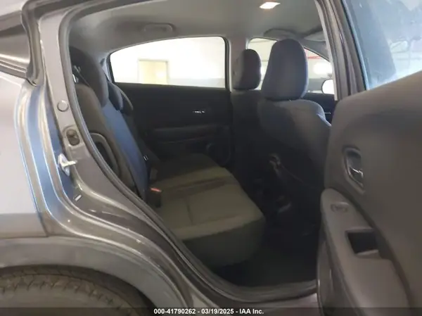 3CZRU6H3XGM708514 2016 HONDA HR-V - Image 8