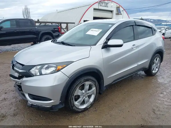 3CZRU6H3XGM715673 2016 HONDA HR-V - Image 2