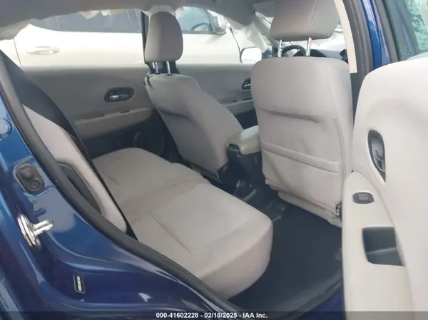3CZRU6H3XGM716502 2016 HONDA HR-V - Image 8