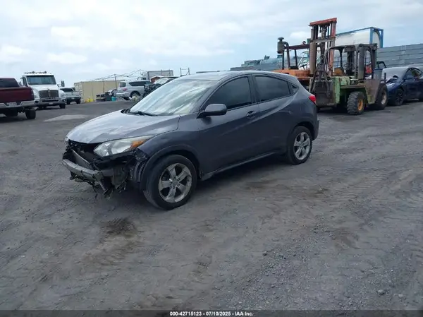 3CZRU6H3XGM721120 2016 HONDA HR-V - Image 2