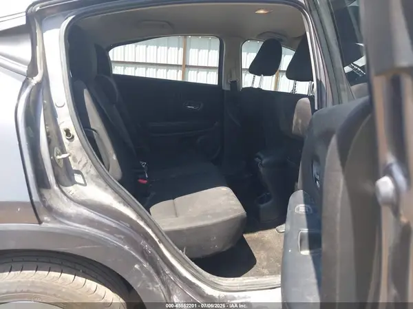 3CZRU6H3XGM744820 2016 HONDA HR-V - Image 8