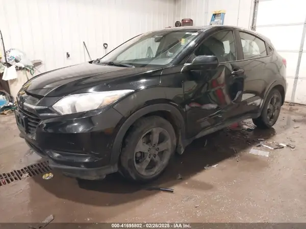 3CZRU6H3XGM745837 2016 HONDA HR-V - Image 2