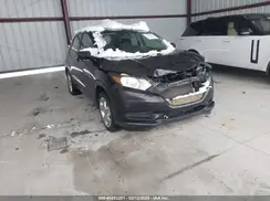 3CZRU6H3XGM753873 2016 HONDA HR-V