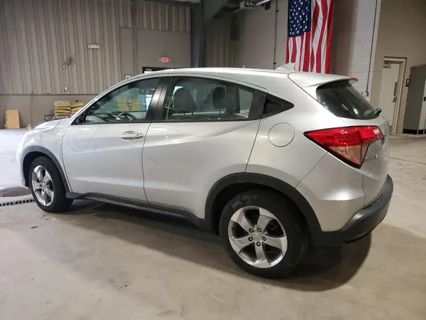 3CZRU6H3XGM763674 2016 HONDA HR-V - Image 2