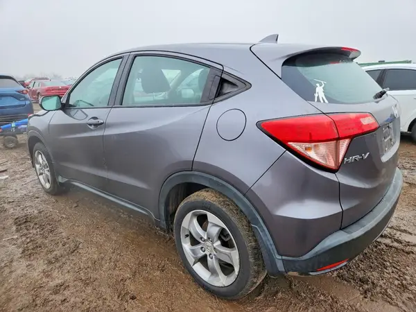 3CZRU6H3XHG703491 2017 HONDA HR-V - Image 2