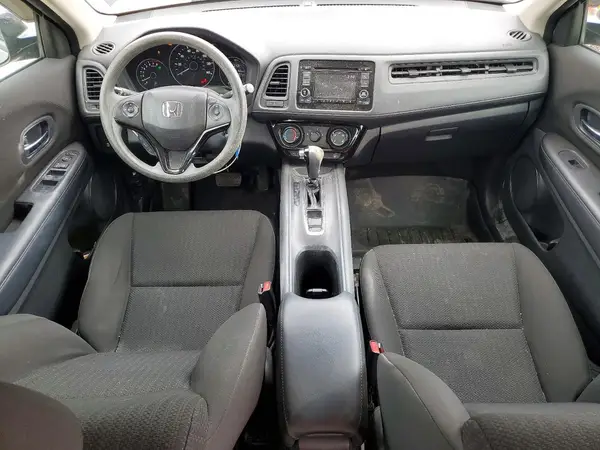 3CZRU6H3XHG706360 2017 HONDA HR-V - Image 8