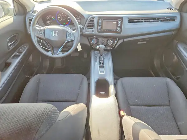 3CZRU6H3XHG706469 2017 HONDA HR-V - Image 8