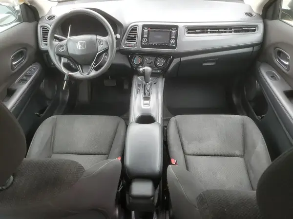 3CZRU6H3XHG706875 2017 HONDA HR-V - Image 8