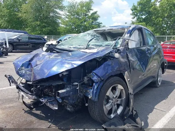 3CZRU6H3XHG707122 2017 HONDA HR-V - Image 2