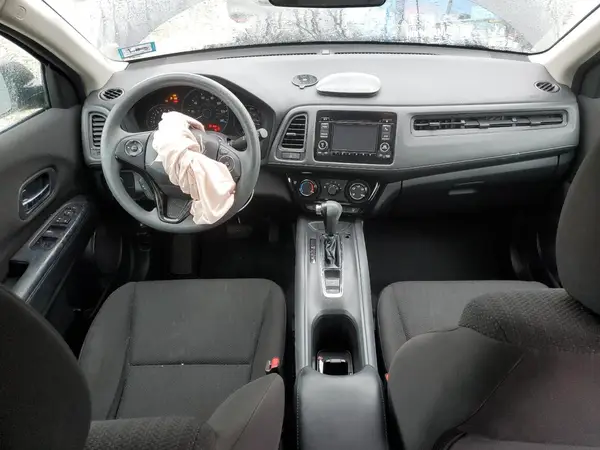 3CZRU6H3XHG709355 2017 HONDA HR-V - Image 8