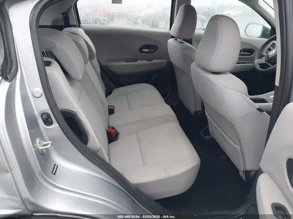 3CZRU6H3XHG709808 2017 HONDA HR-V - Image 8