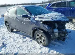 3CZRU6H3XHM100641 2017 HONDA HR-V