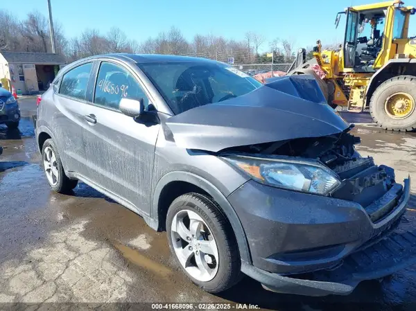 3CZRU6H3XHM702603 2017 HONDA HR-V - Image 1