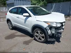 3CZRU6H3XHM712127 2017 HONDA HR-V
