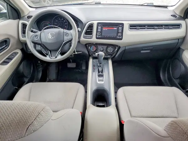3CZRU6H3XHM725153 2017 HONDA HR-V - Image 8