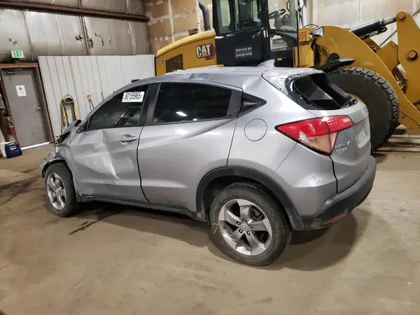 3CZRU6H3XJG704467 2018 HONDA HR-V - Image 2